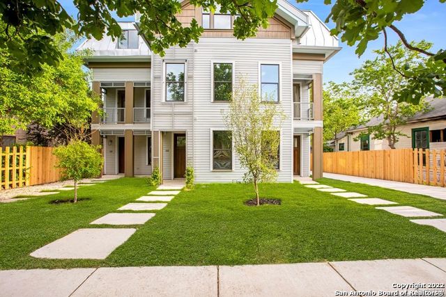 808 E Carson Street San Antonio TX 78208
