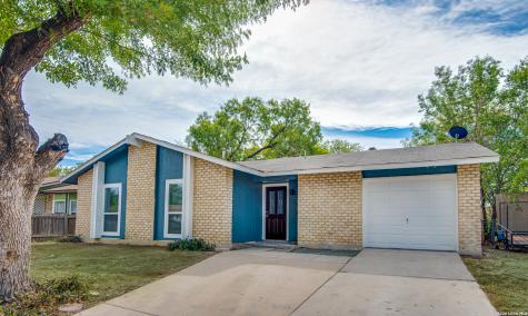 5230 Village San Antonio TX 78218