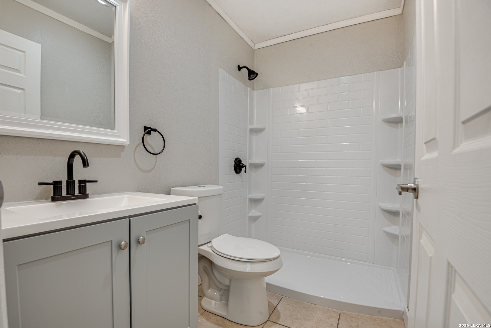 5230 Village San Antonio TX 78218