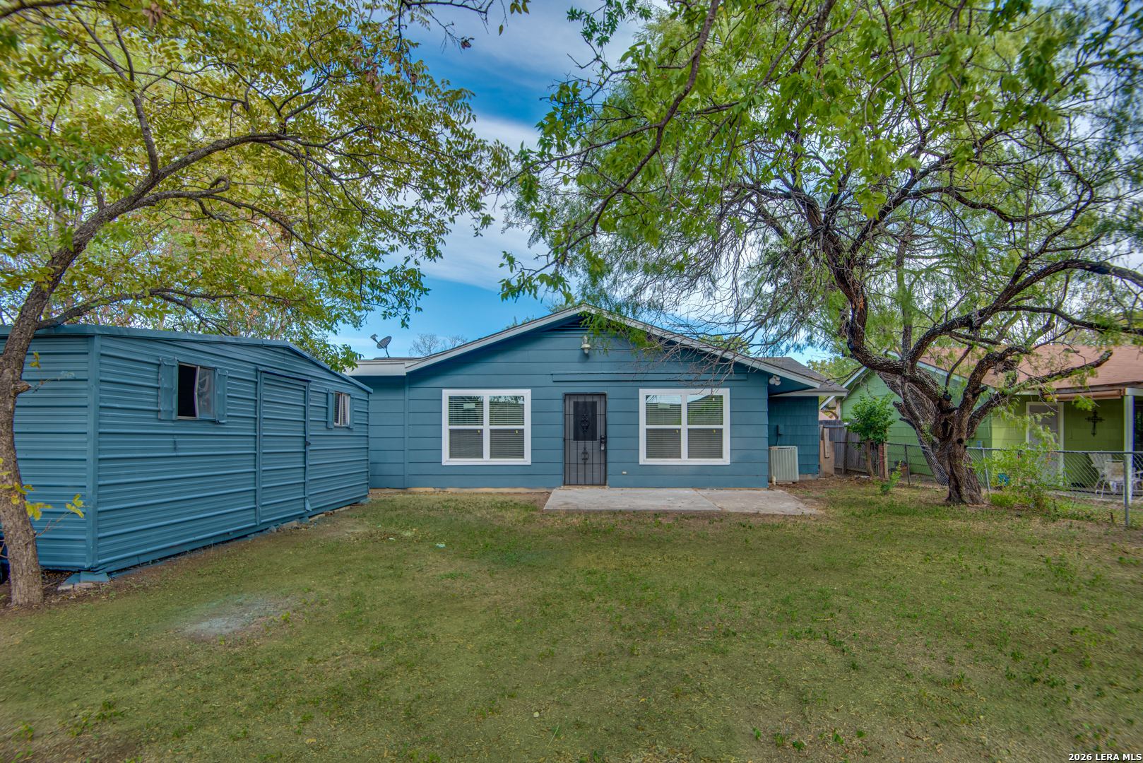 5230 Village San Antonio TX 78218