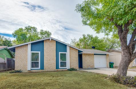 5230 Village San Antonio TX 78218