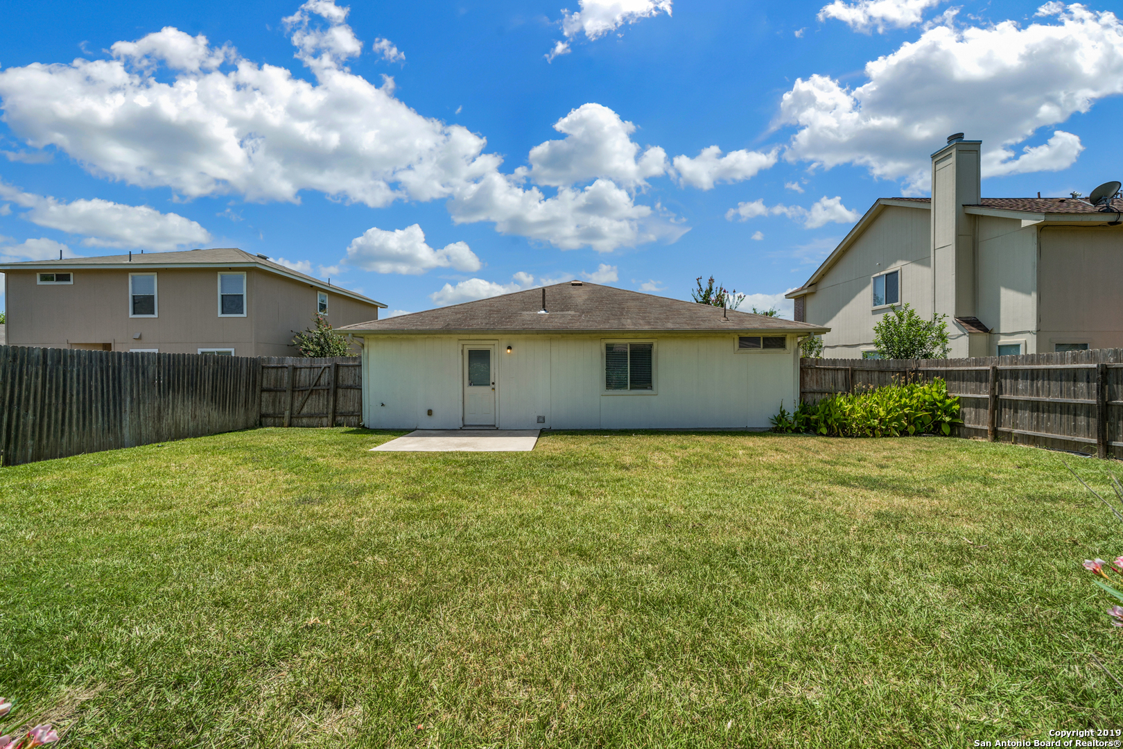 9815 Autumn Place Converse TX 78109