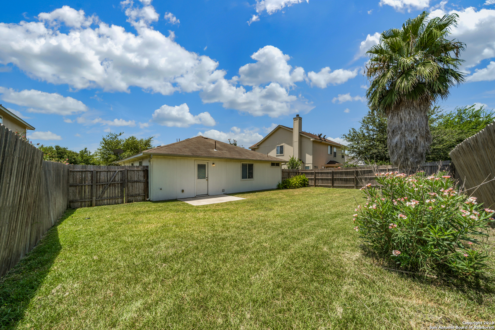 9815 Autumn Place Converse TX 78109