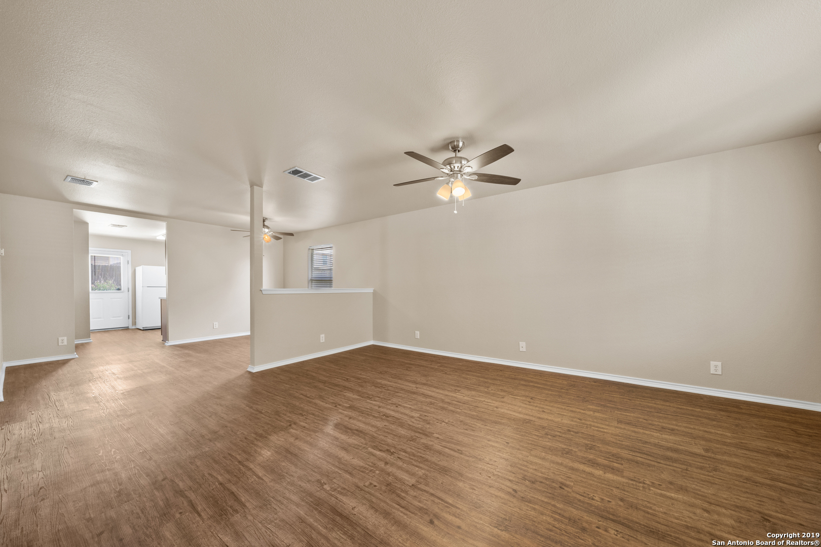9815 Autumn Place Converse TX 78109