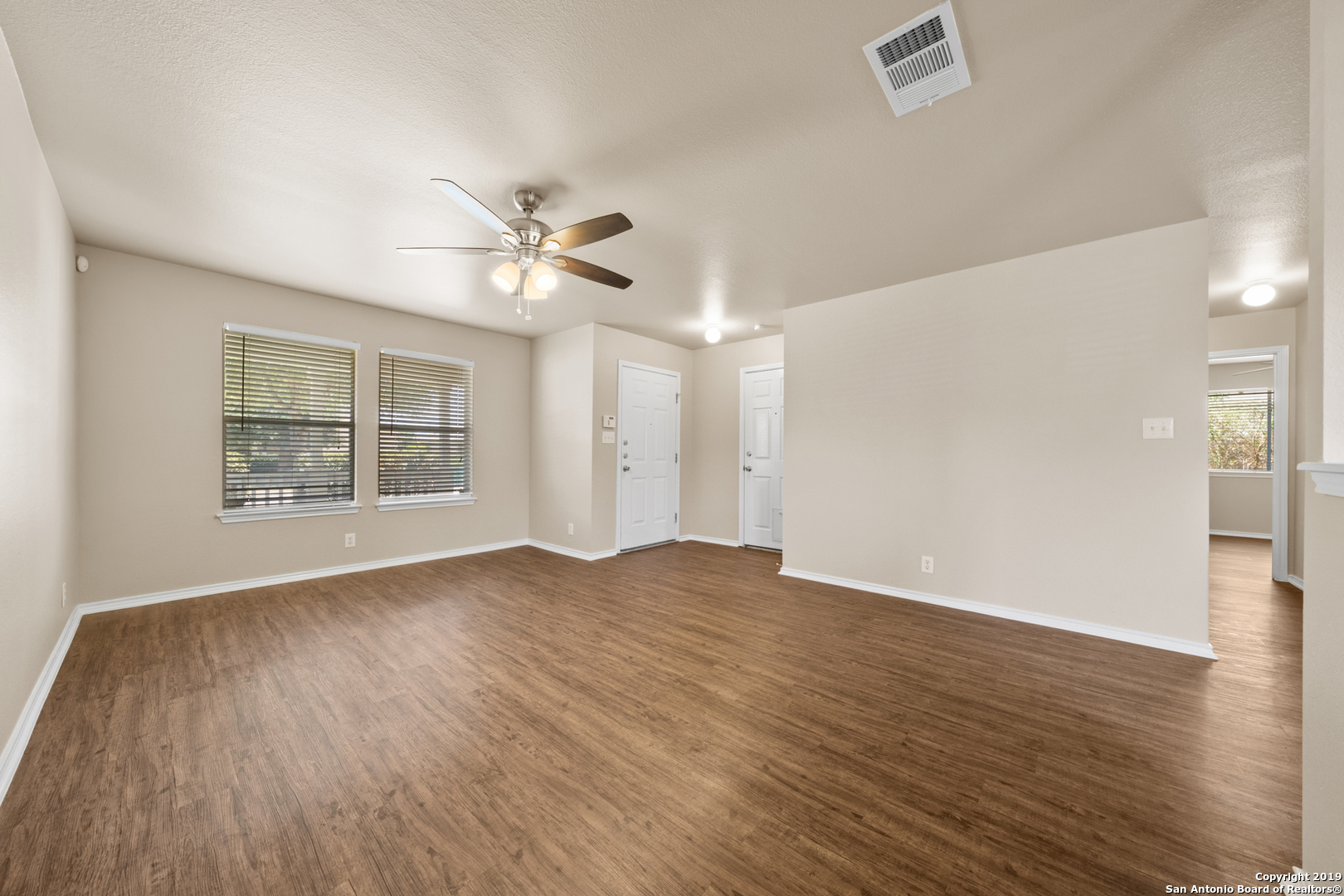 9815 Autumn Place Converse TX 78109