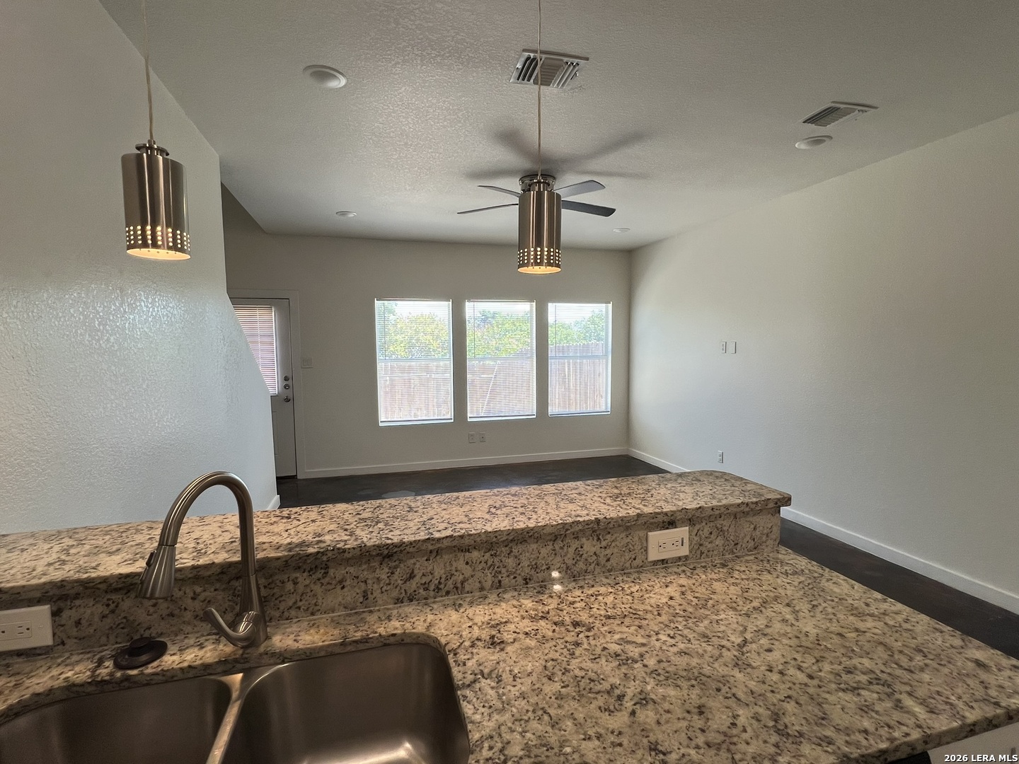 6938 Crestway Road San Antonio TX 78239