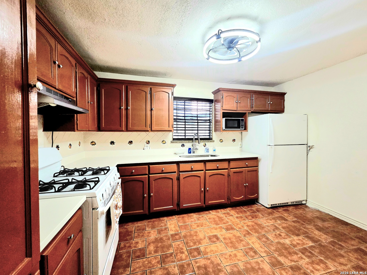 411 Mcnarney San Antonio TX 78211