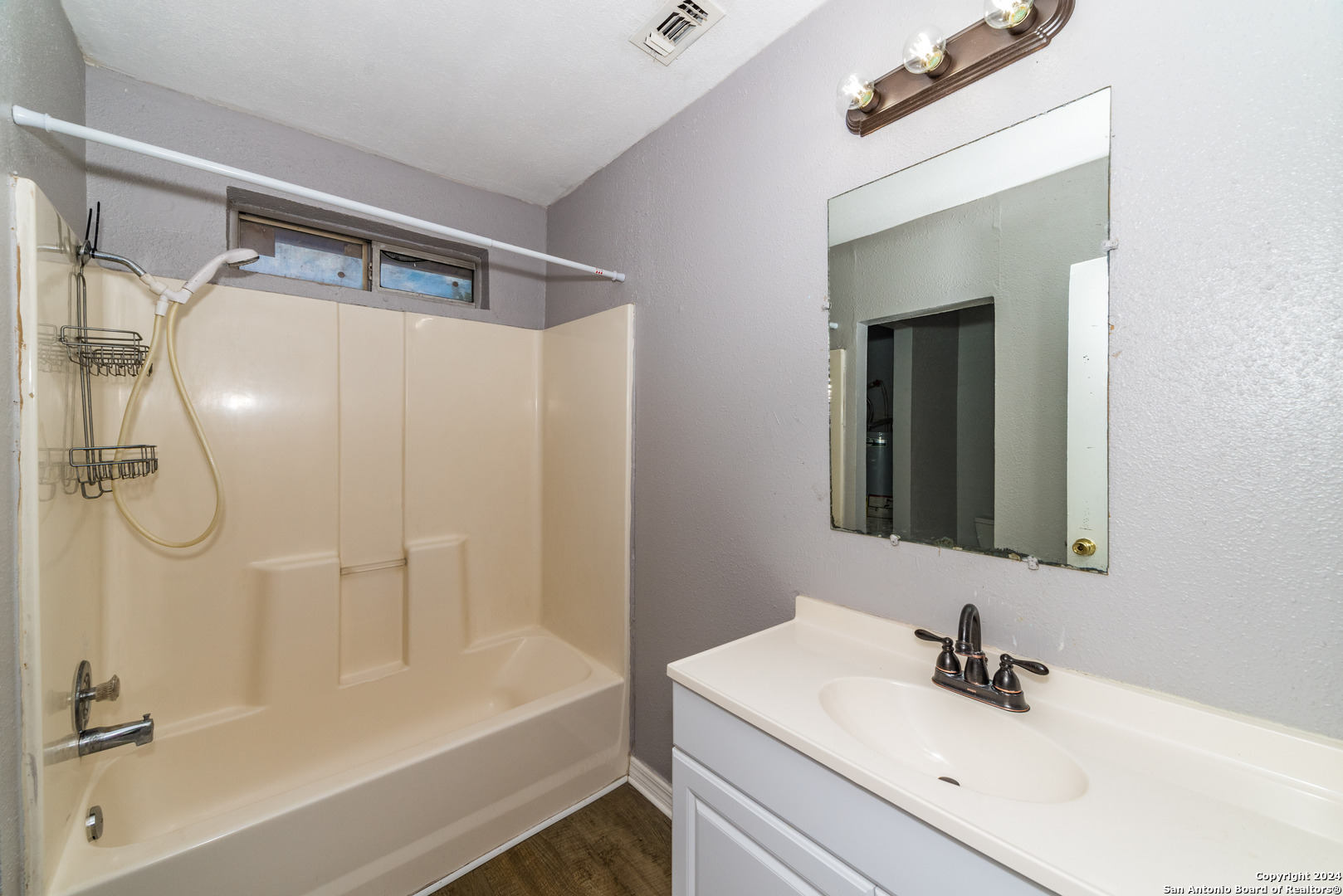 508 Bee Street San Antonio TX 78208