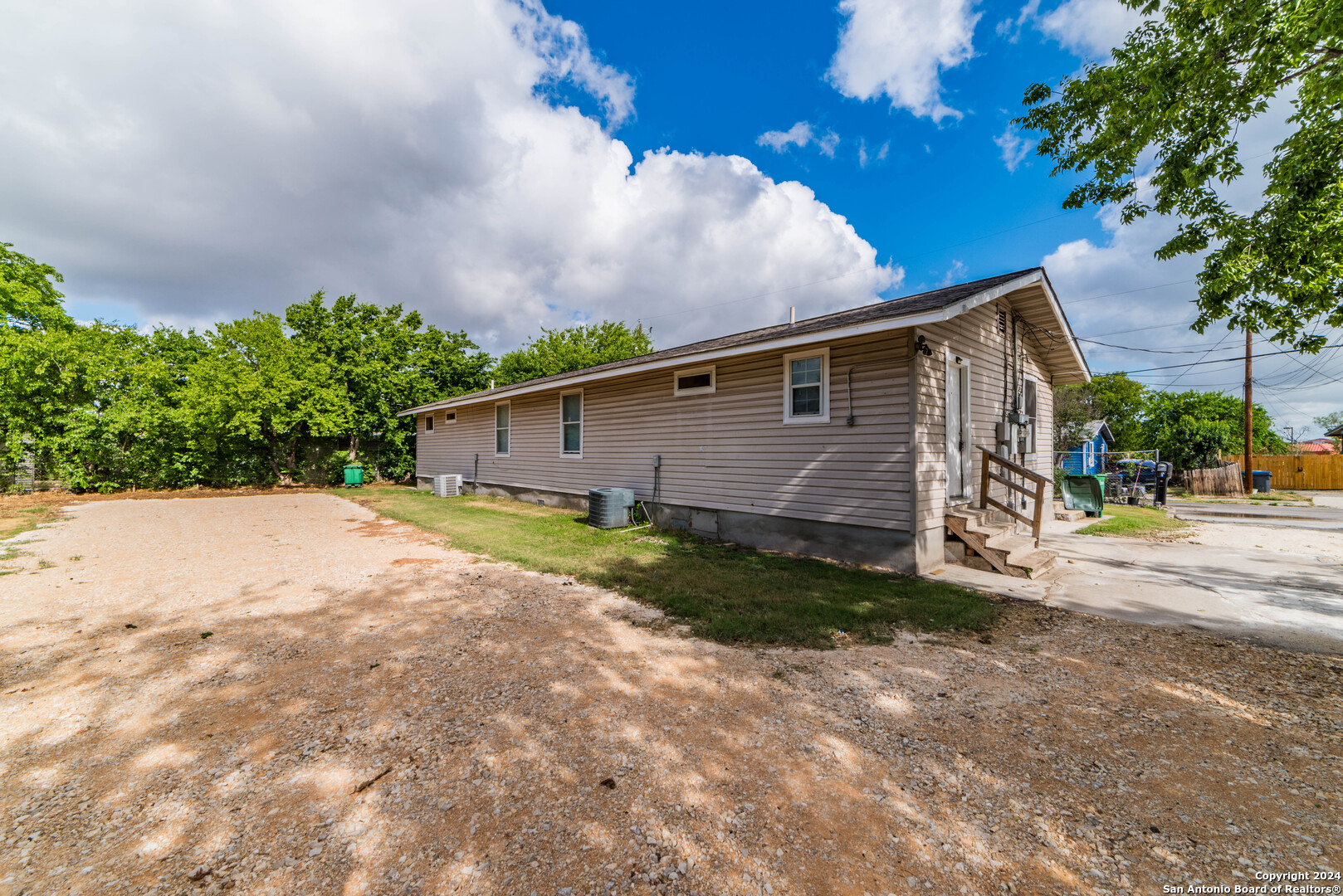 508 Bee Street San Antonio TX 78208