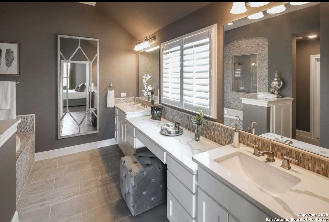 1362 Oaklawn Drive New Braunfels TX 78132