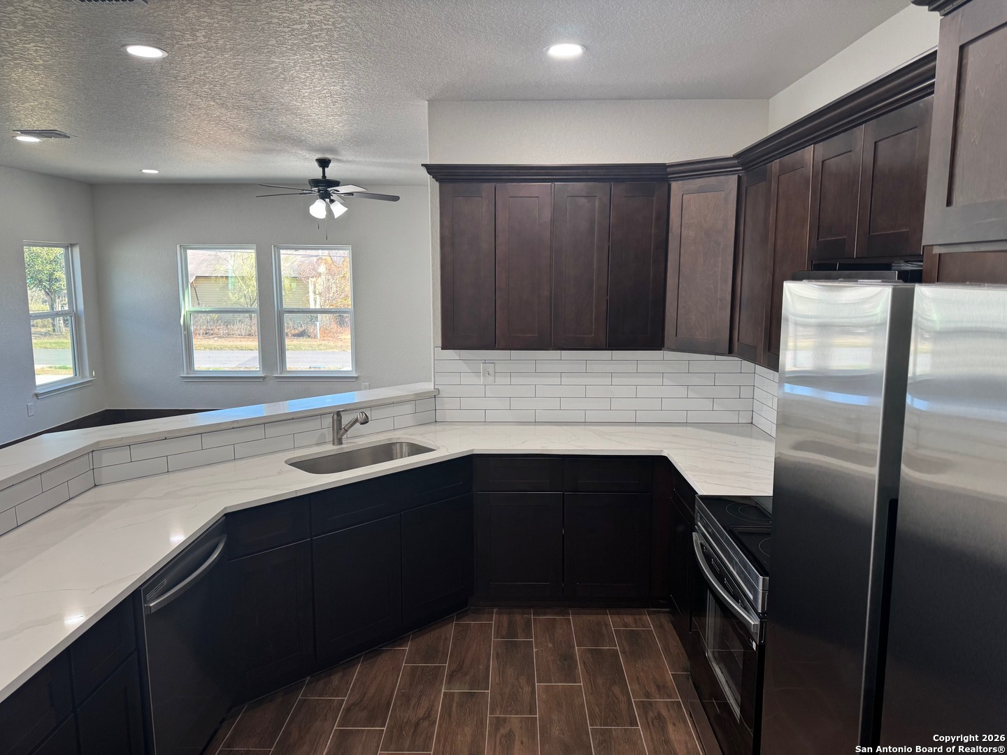 19505 Somerset Road Lytle TX 78052