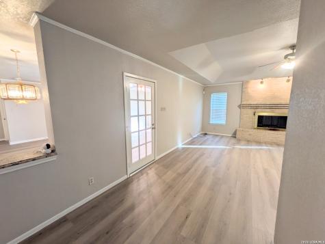 6618 Cloverbend Street Leon Valley TX 78238
