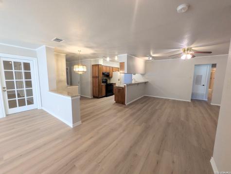 6618 Cloverbend Street Leon Valley TX 78238