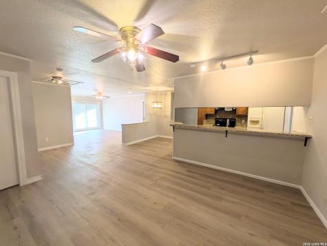 6618 Cloverbend Street Leon Valley TX 78238