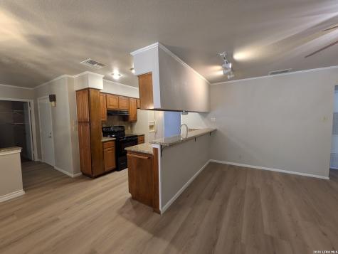 6618 Cloverbend Street Leon Valley TX 78238