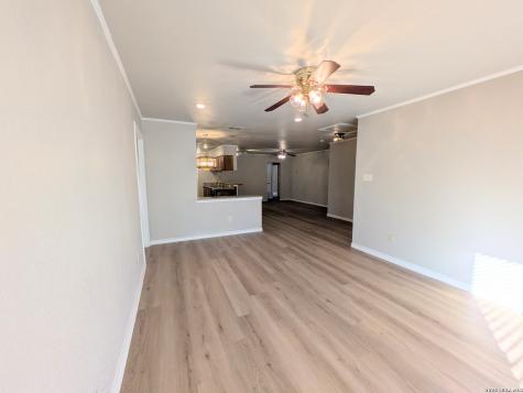 6618 Cloverbend Street Leon Valley TX 78238