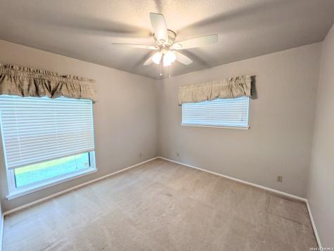 6618 Cloverbend Street Leon Valley TX 78238