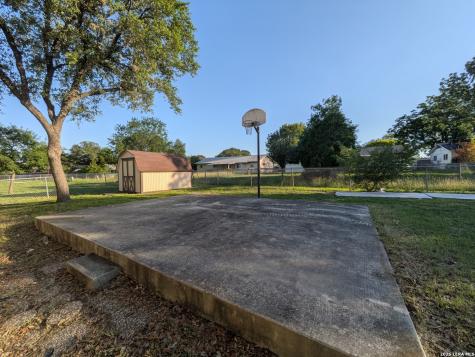 6618 Cloverbend Street Leon Valley TX 78238
