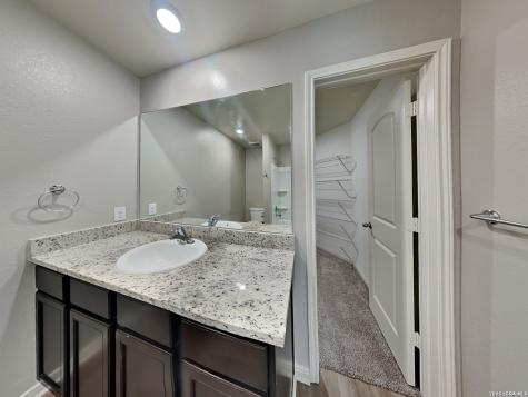 11753 Alcoser San Antonio TX 78252