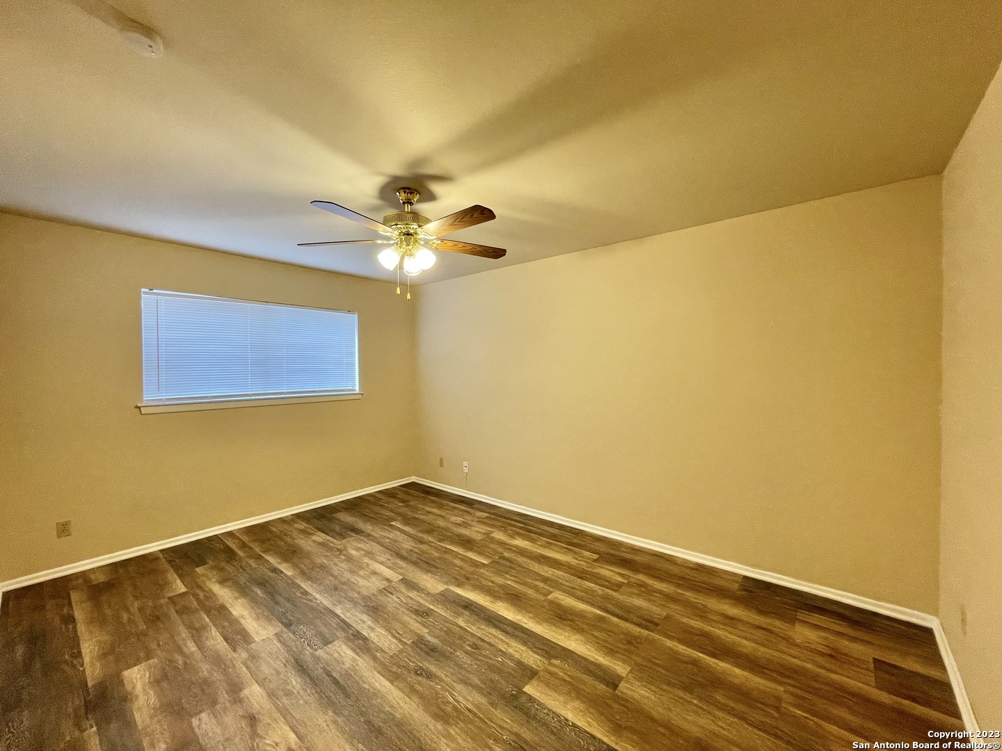 235 Silver Sands San Antonio TX 78216