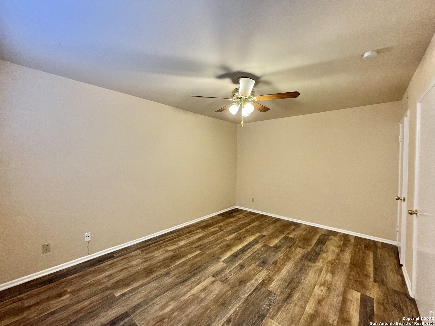 235 Silver Sands San Antonio TX 78216
