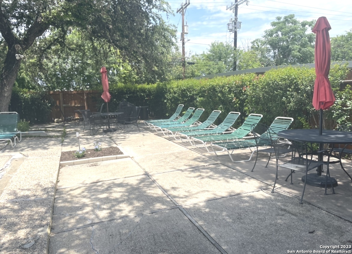 235 Silver Sands San Antonio TX 78216