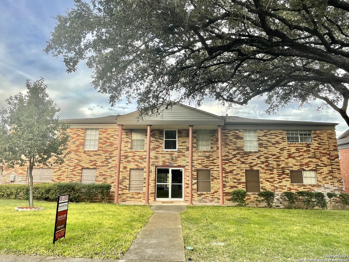 235 Silver Sands San Antonio TX 78216