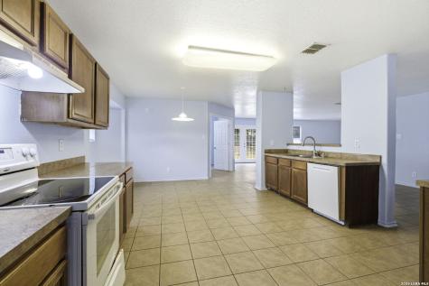 10018 Fisherman Pier San Antonio TX 78239