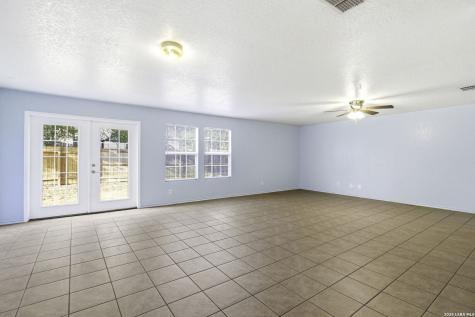 10018 Fisherman Pier San Antonio TX 78239