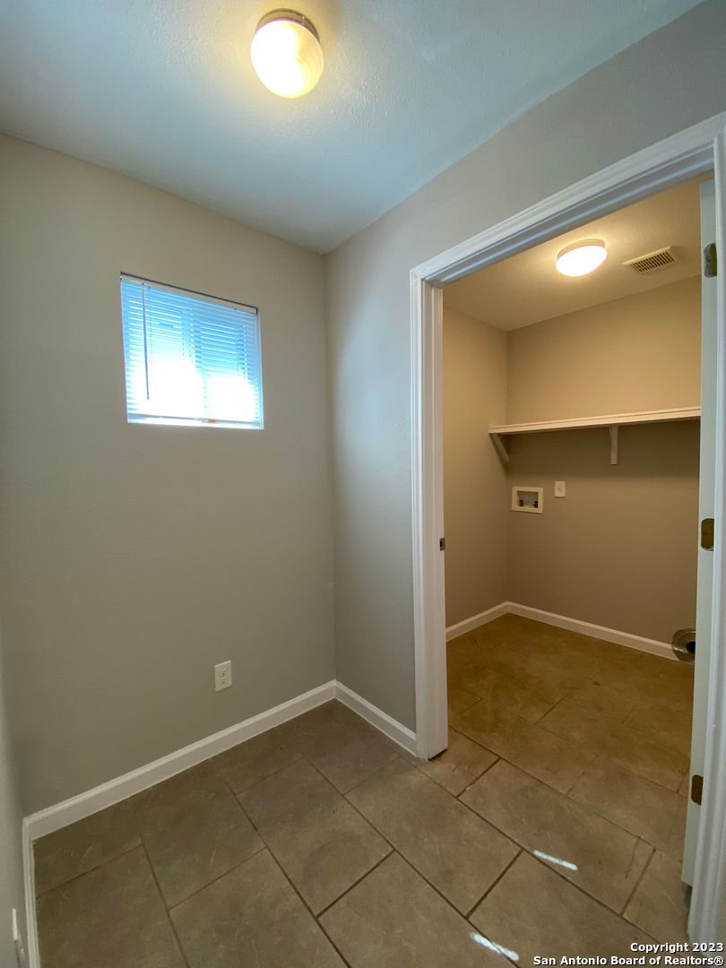 6571 Beech Trail Drive Converse TX 78109