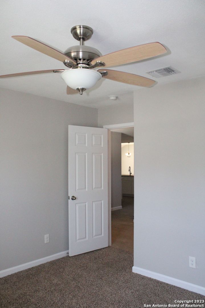 6571 Beech Trail Drive Converse TX 78109