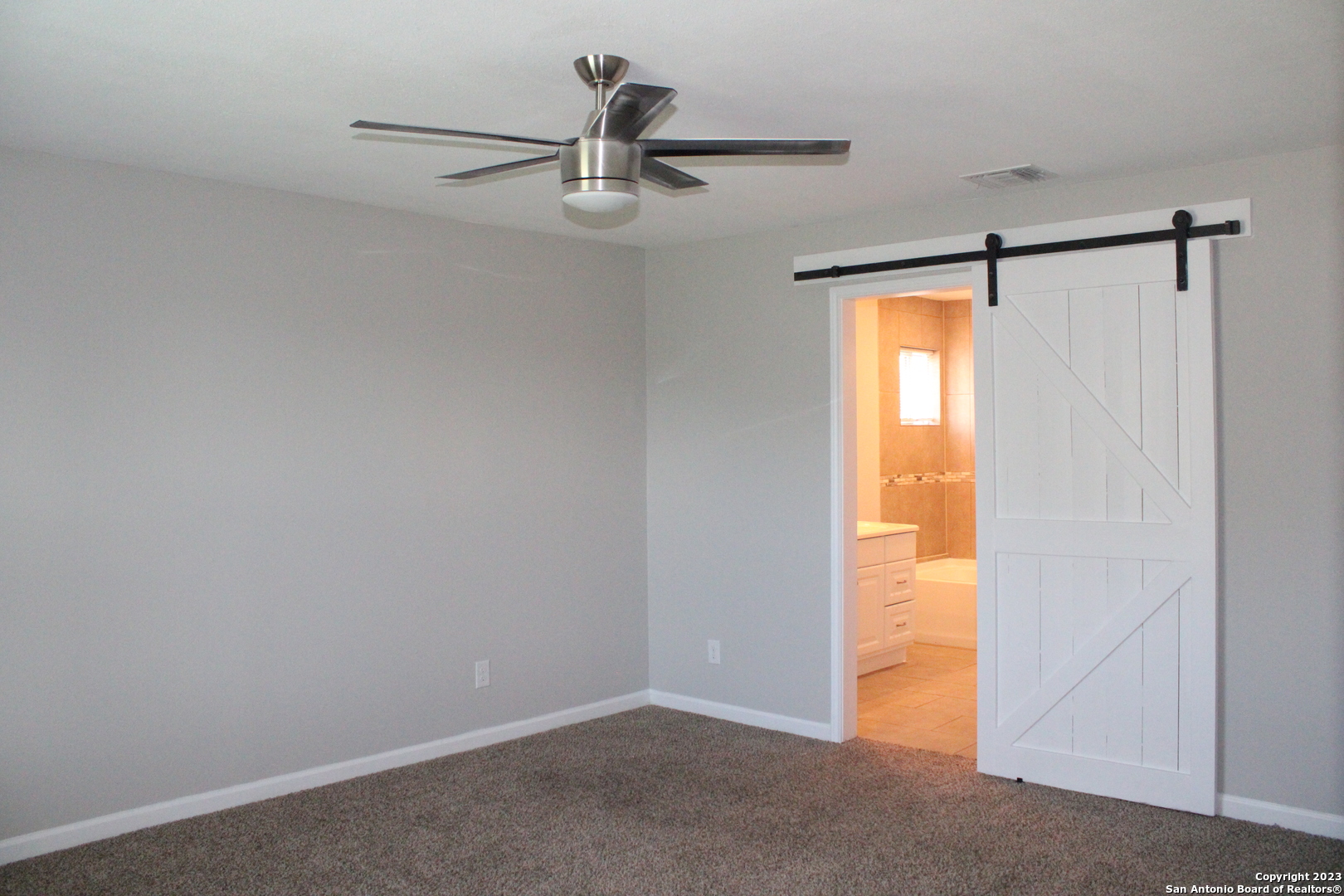 6571 Beech Trail Drive Converse TX 78109