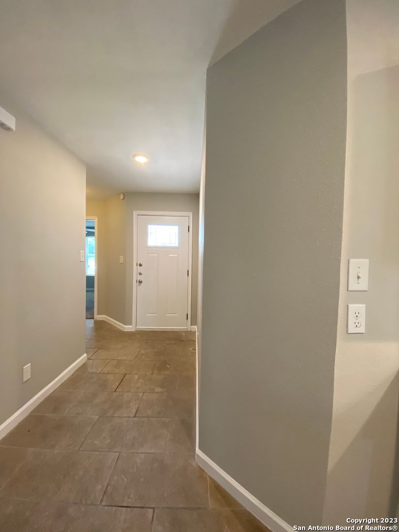 6571 Beech Trail Drive Converse TX 78109