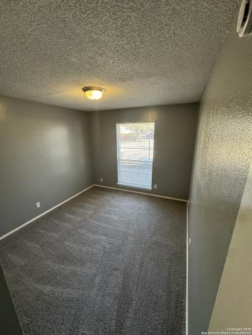 5019 Concord Ridge San Antonio TX 78228