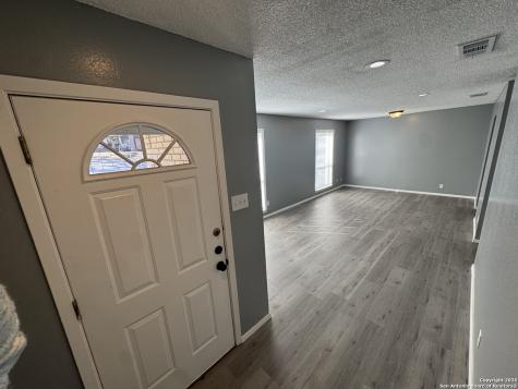 5019 Concord Ridge San Antonio TX 78228