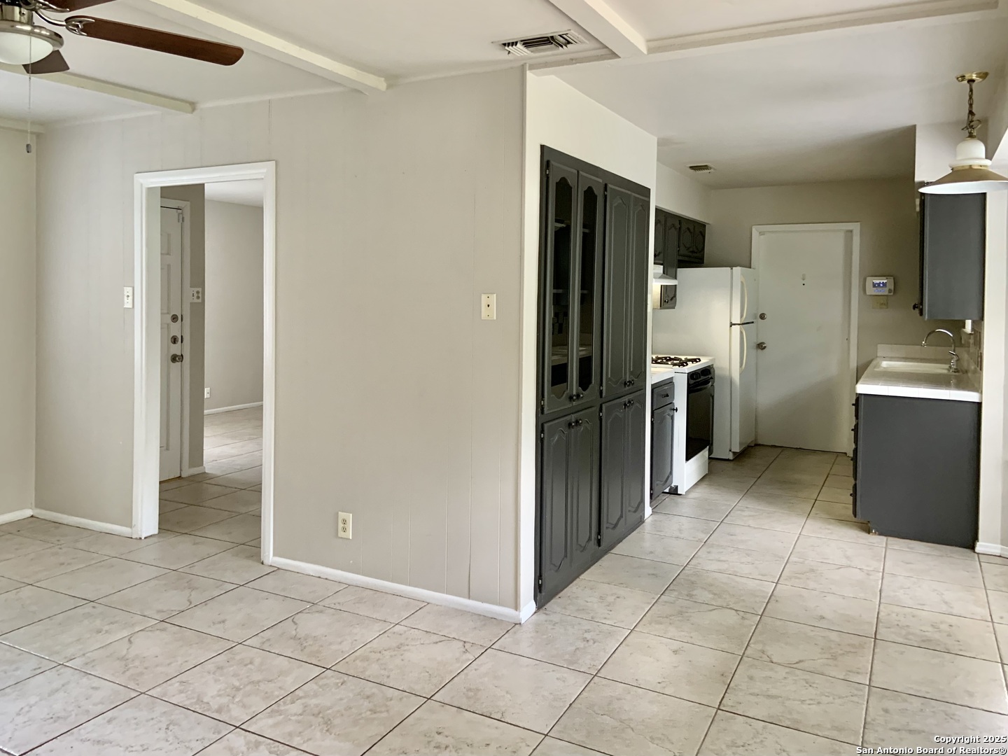 5711 Gillis San Antonio TX 78240