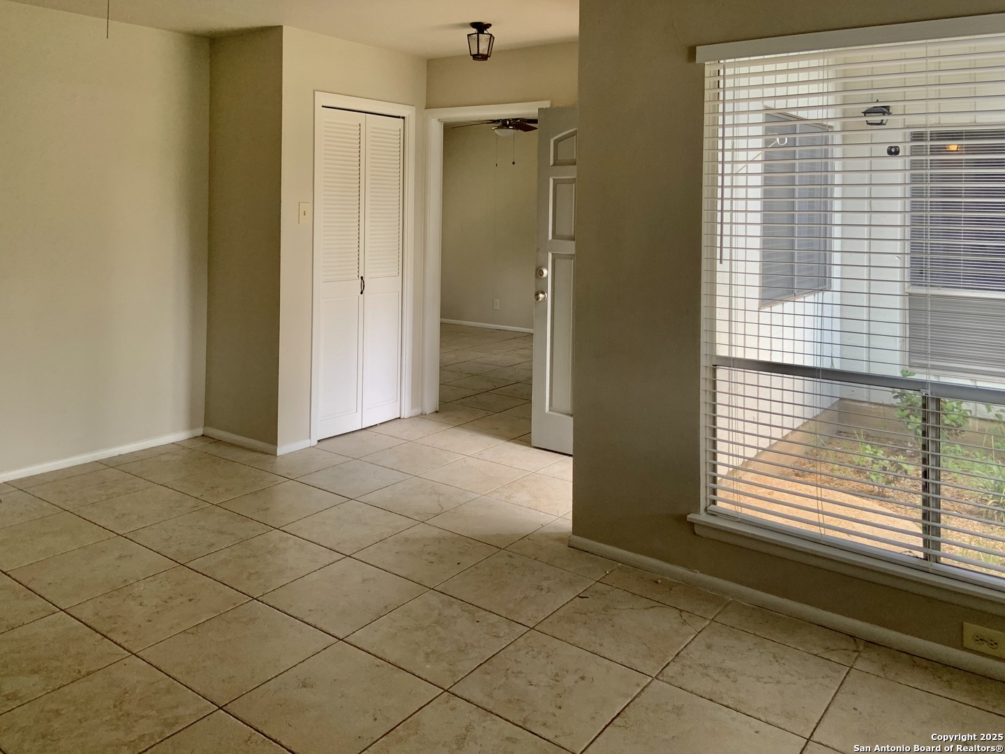5711 Gillis San Antonio TX 78240