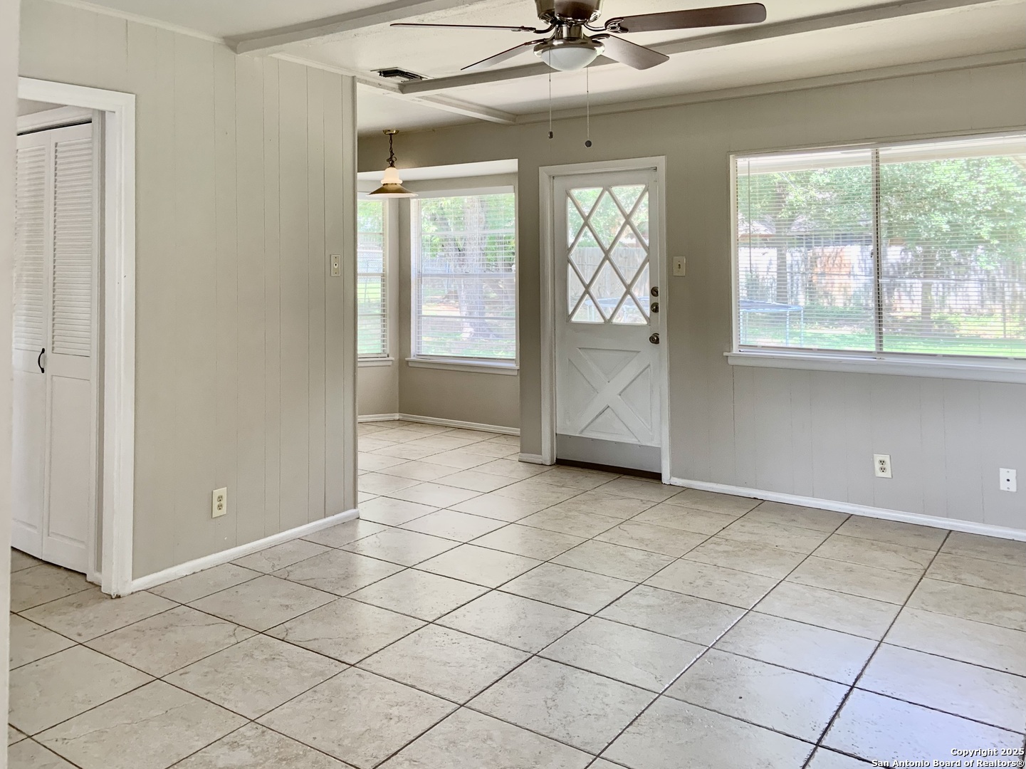 5711 Gillis San Antonio TX 78240