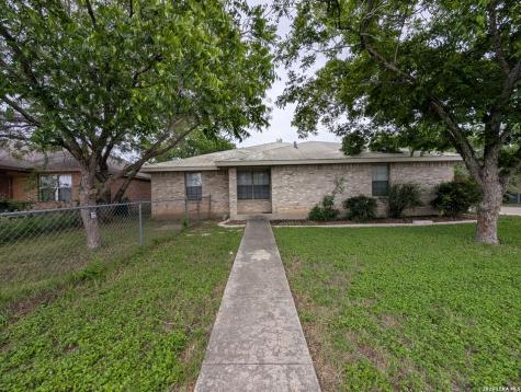1134 Misty Acres Drive New Braunfels TX 78130