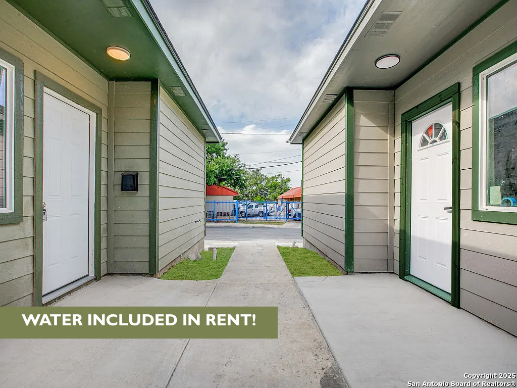 2910 S Laredo San Antonio TX 78207