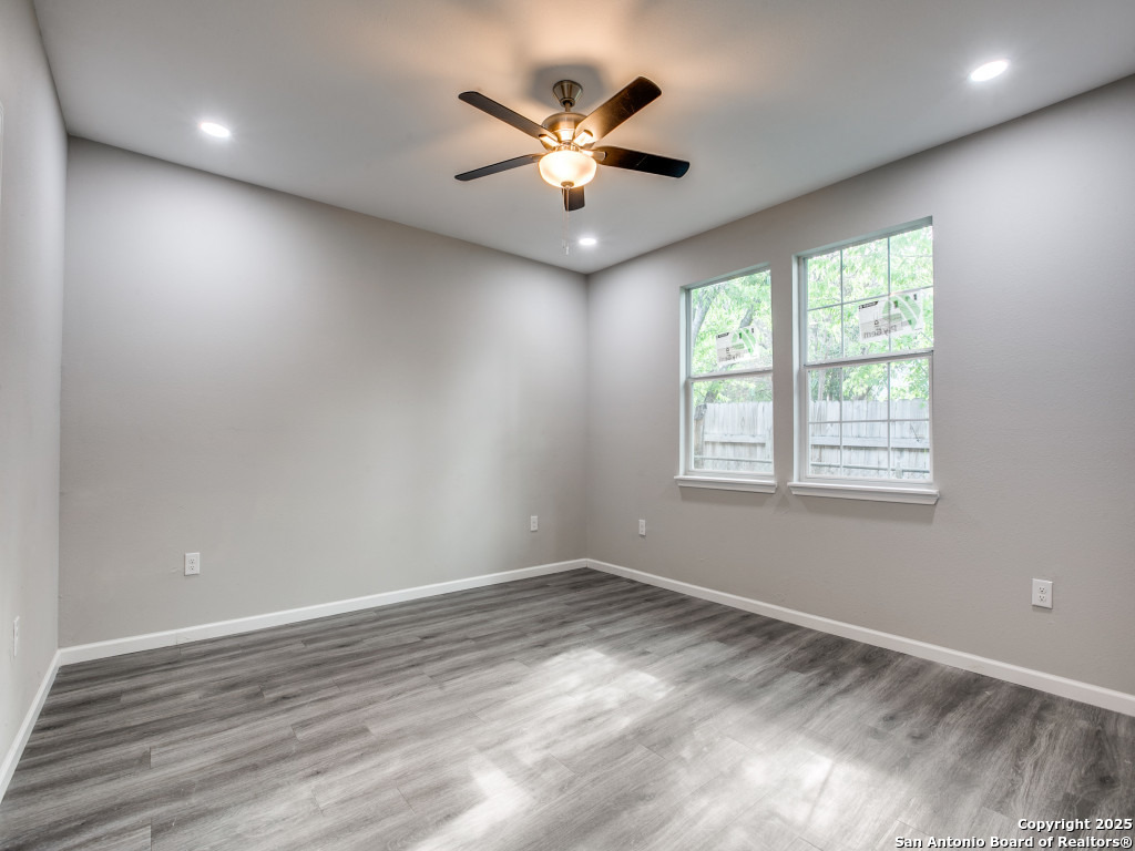 2910 S Laredo San Antonio TX 78207
