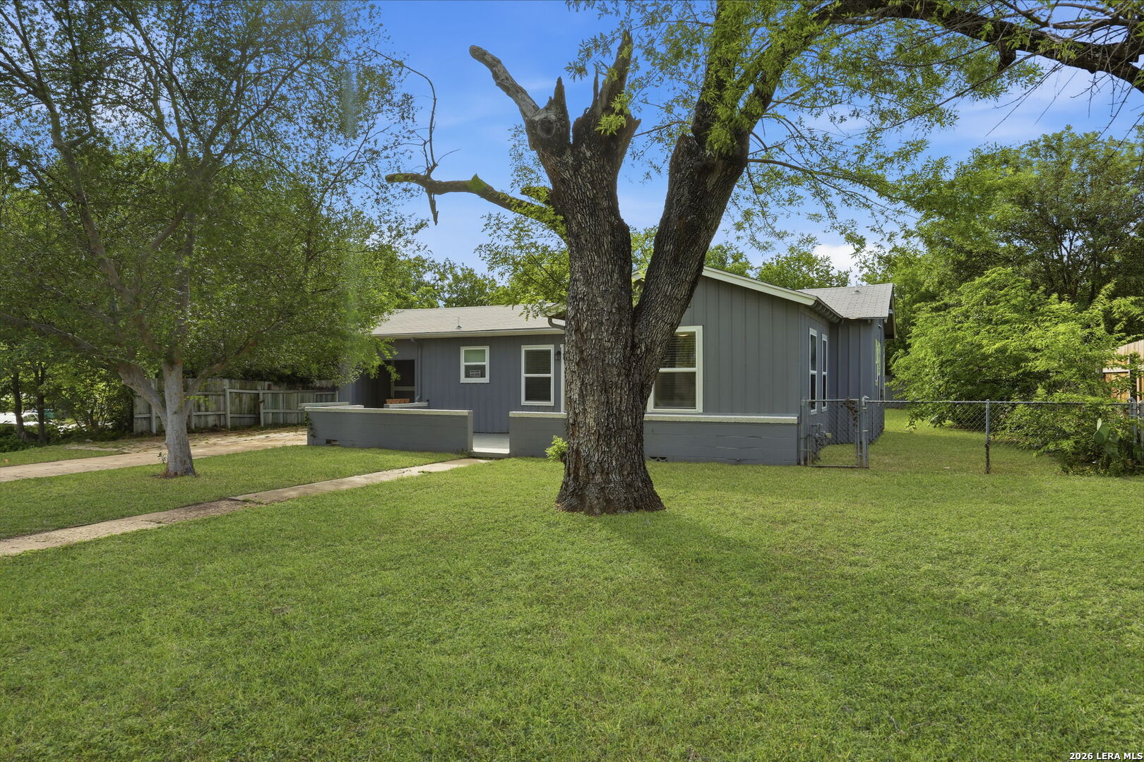 221 Balcones Heights Road Balcones Heights TX 78201