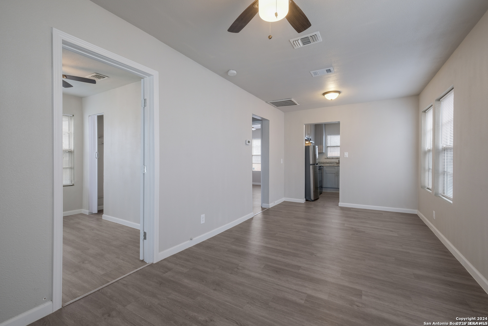 325 S Hackberry Street San Antonio TX 78203