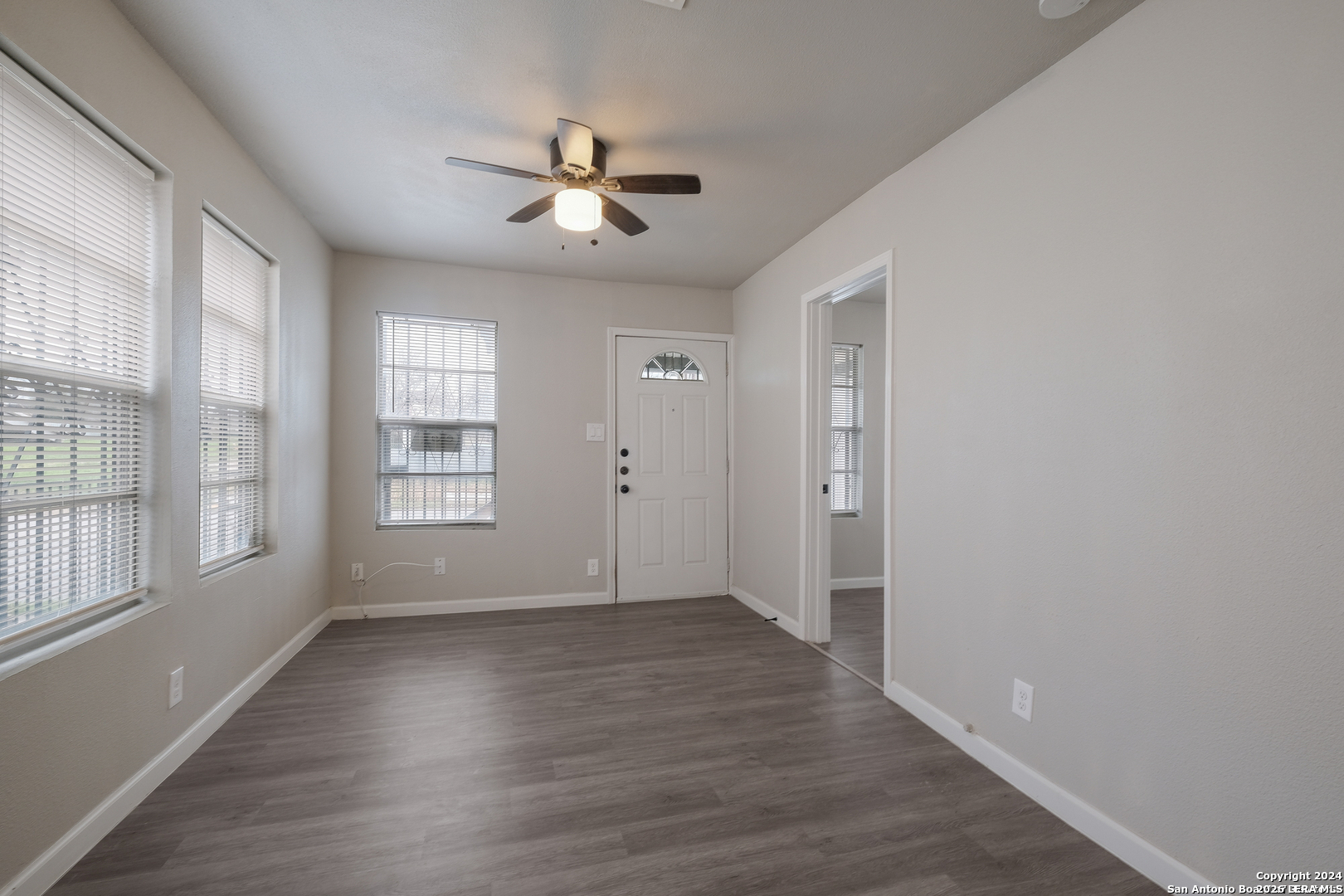 325 S Hackberry Street San Antonio TX 78203