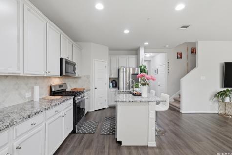 11634 Tribute Oaks San Antonio TX 78254