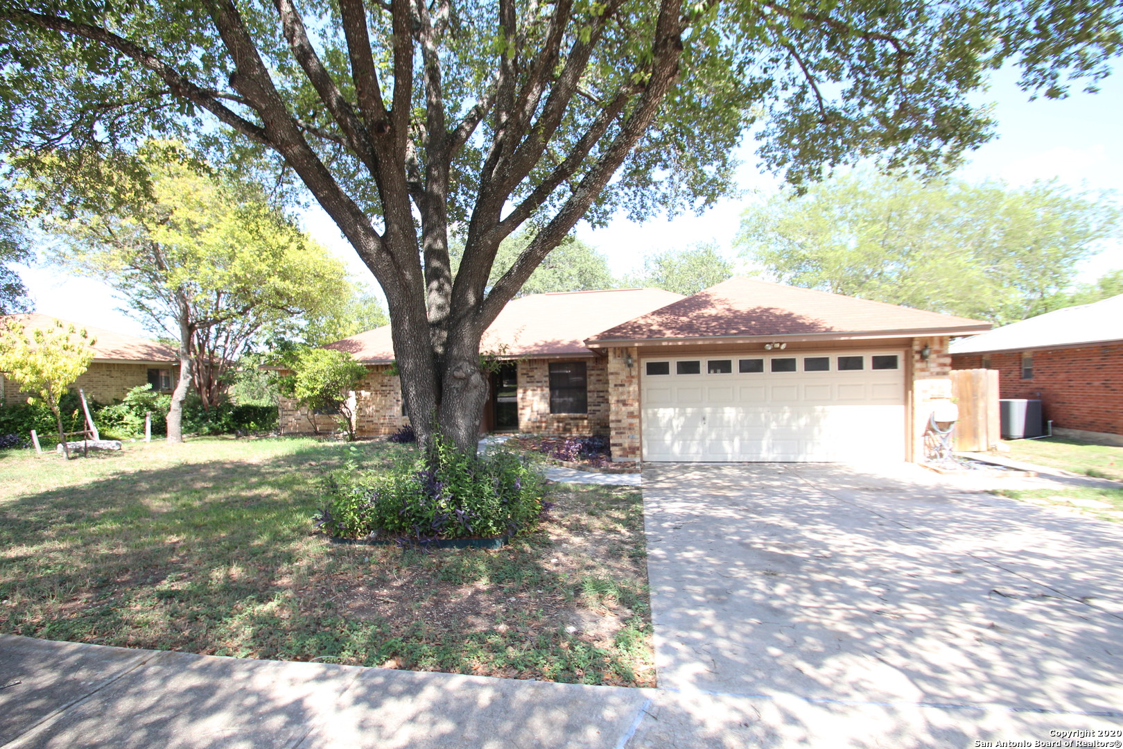 5122 Tree Top Street San Antonio TX 78250
