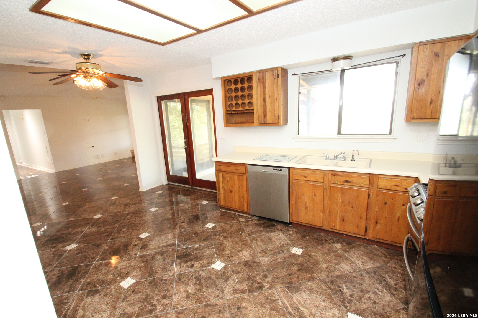 5122 Tree Top Street San Antonio TX 78250