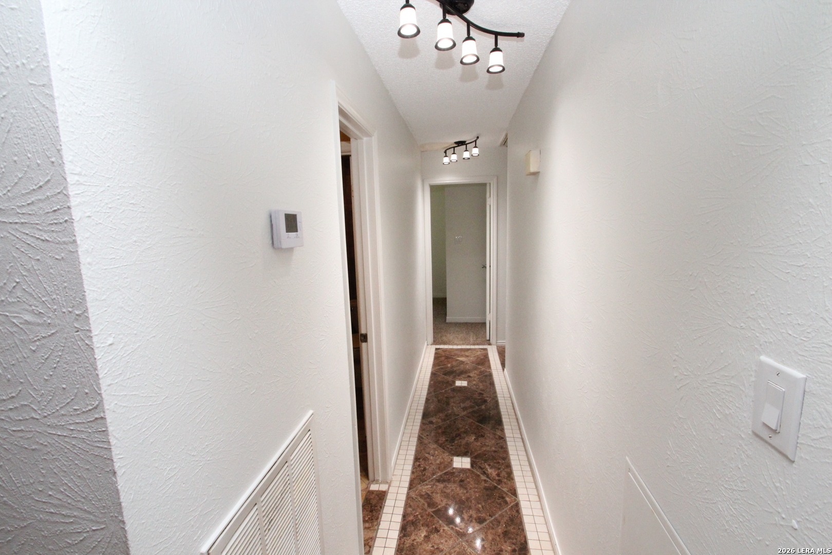5122 Tree Top Street San Antonio TX 78250