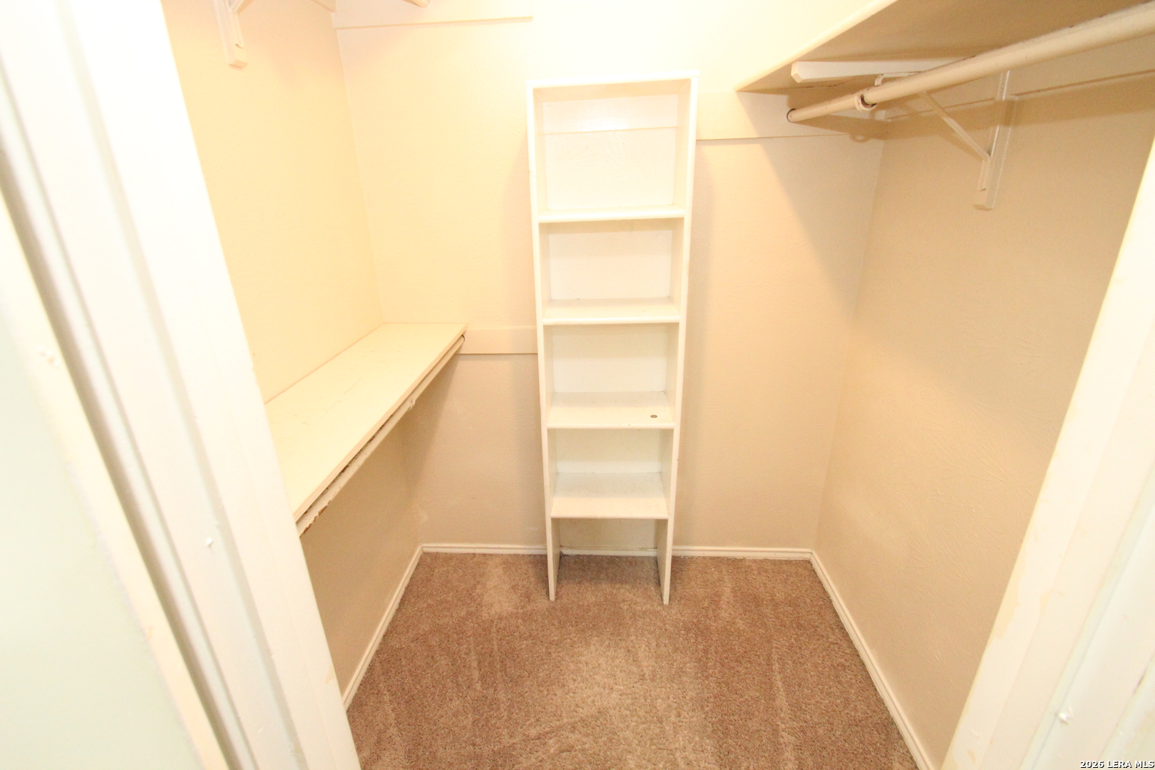 5122 Tree Top Street San Antonio TX 78250