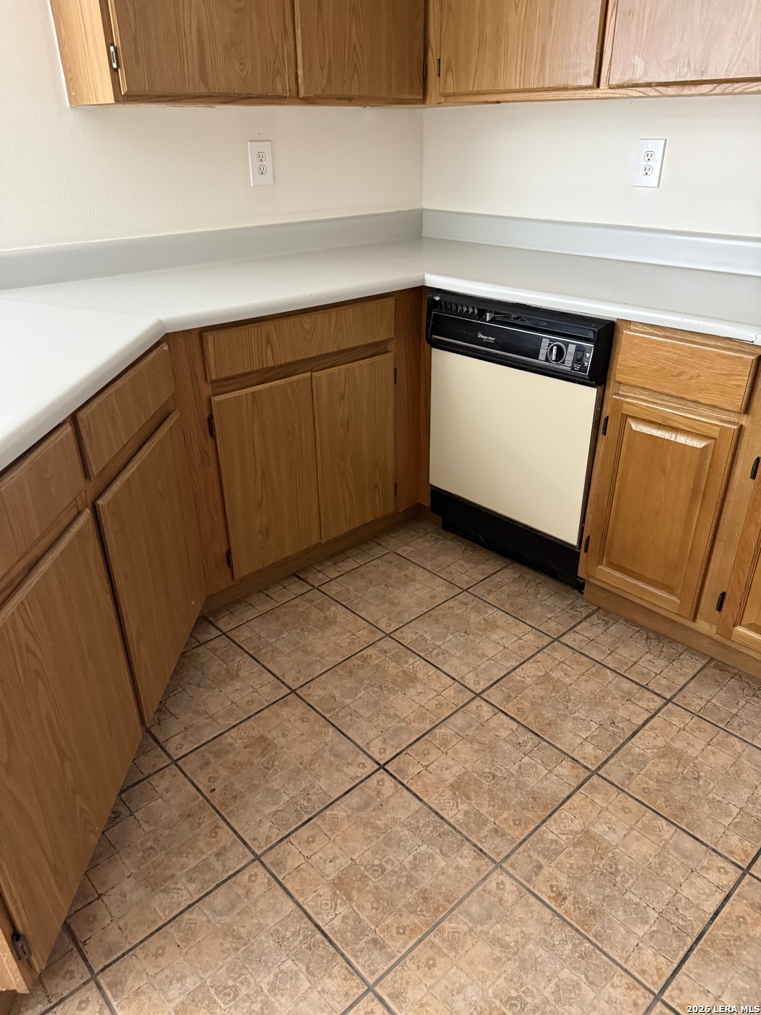 2946 Moss Plain San Antonio TX 78245